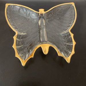 Glass butterfly trinket dish with gold trim 🦋